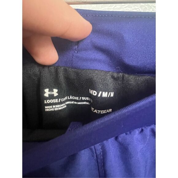 Under Armour Multicolored Shorts Woman’s Size Medium Heatgear - Picture 6 of 9
